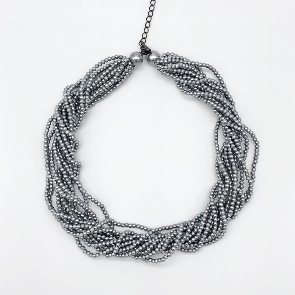 Pearl Costume necklaces